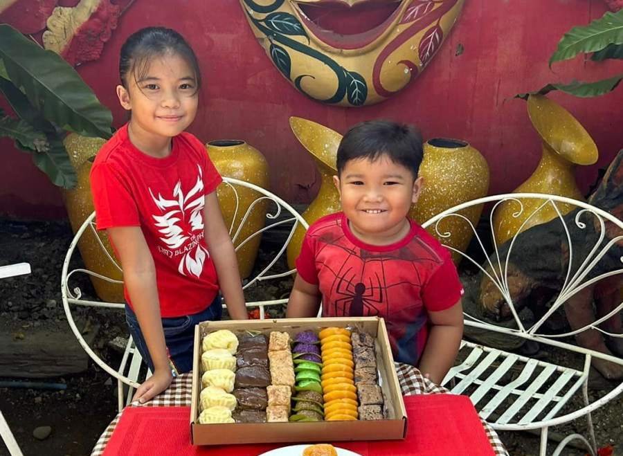 Salo-salo Box : Embracing Filipino Tradition with Quan Delicacies